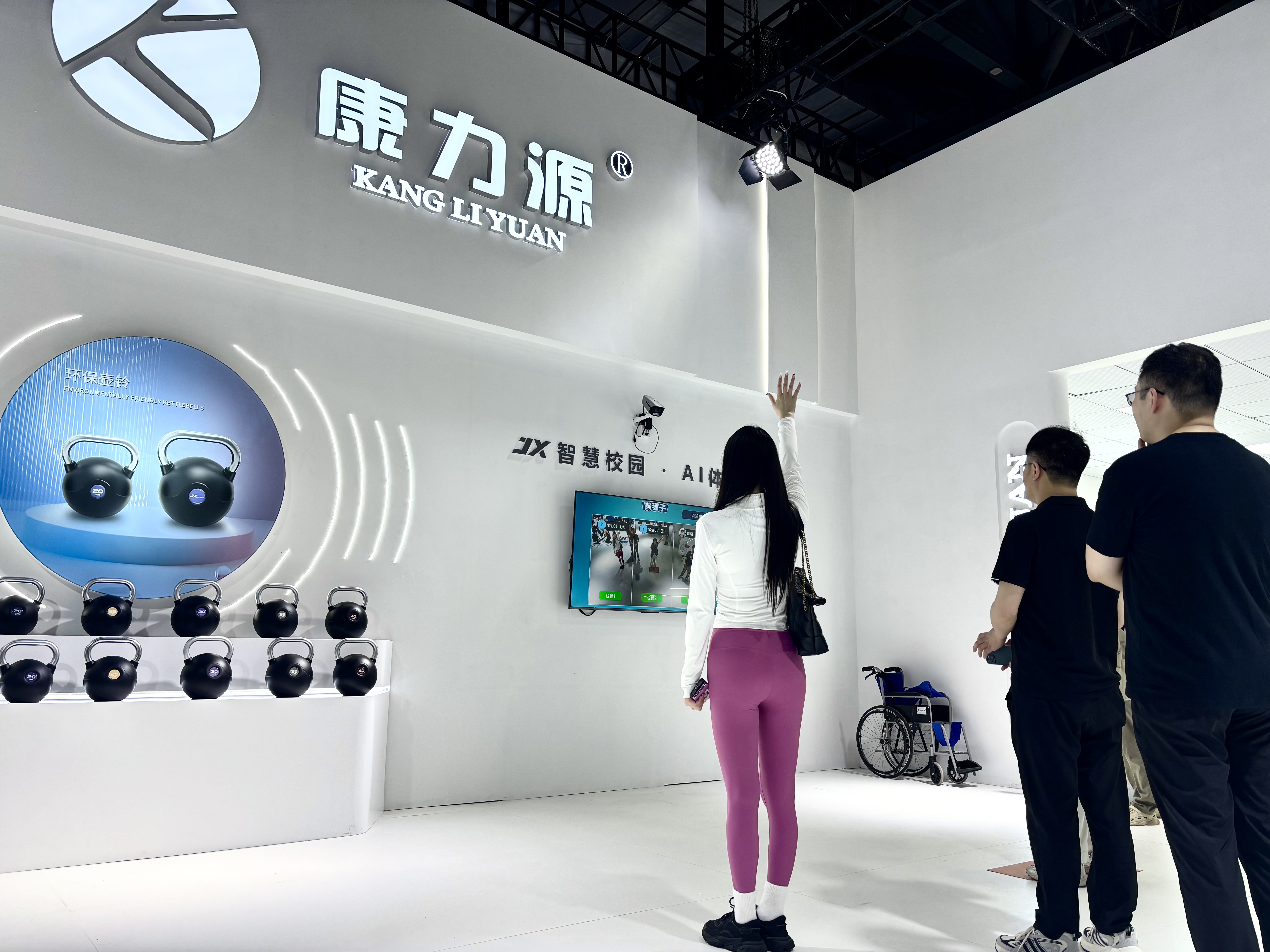 a8abfb04c7bc46a6f4516cffa8bb66db.jpg a8abfb04c7bc46a6f4516cffa8bb66db.jpg